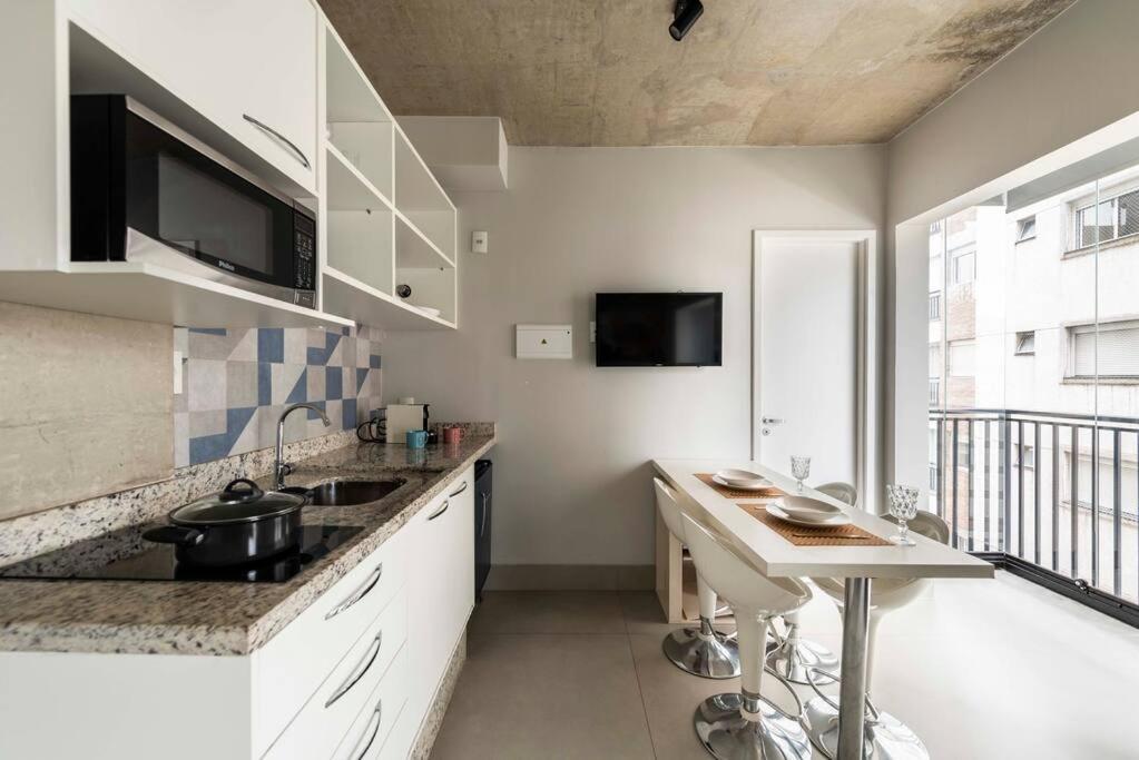 93 New Studio, Spacious Design Near Paulista Av 圣保罗